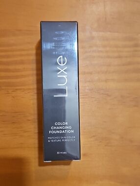 Luxe Color Changing Foundation Shade 02 Medium